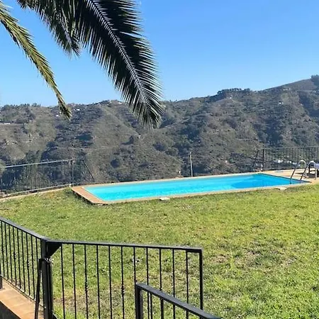 Casa Aya